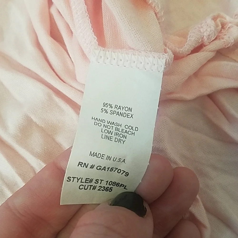 Blush Pink Ruffle Tank - Picture 4 of 4